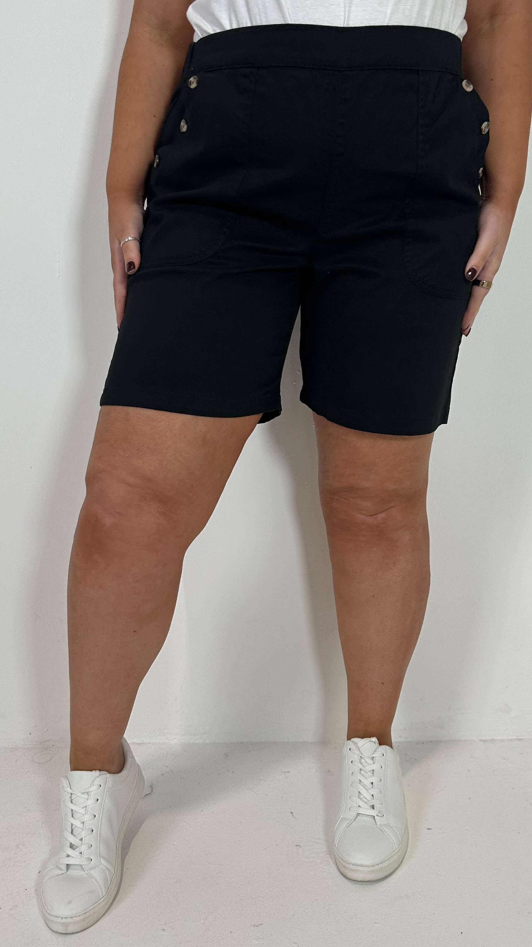 CurveWow Denim Button Side Short Black