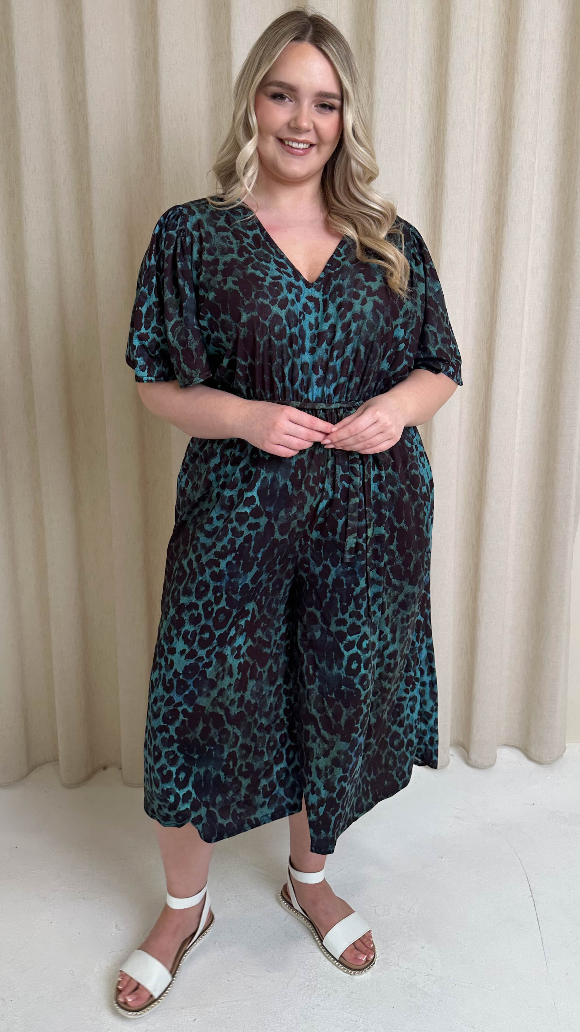 CurveWow V Neck Tie Waist Culotte Jumpsuit Green Animal