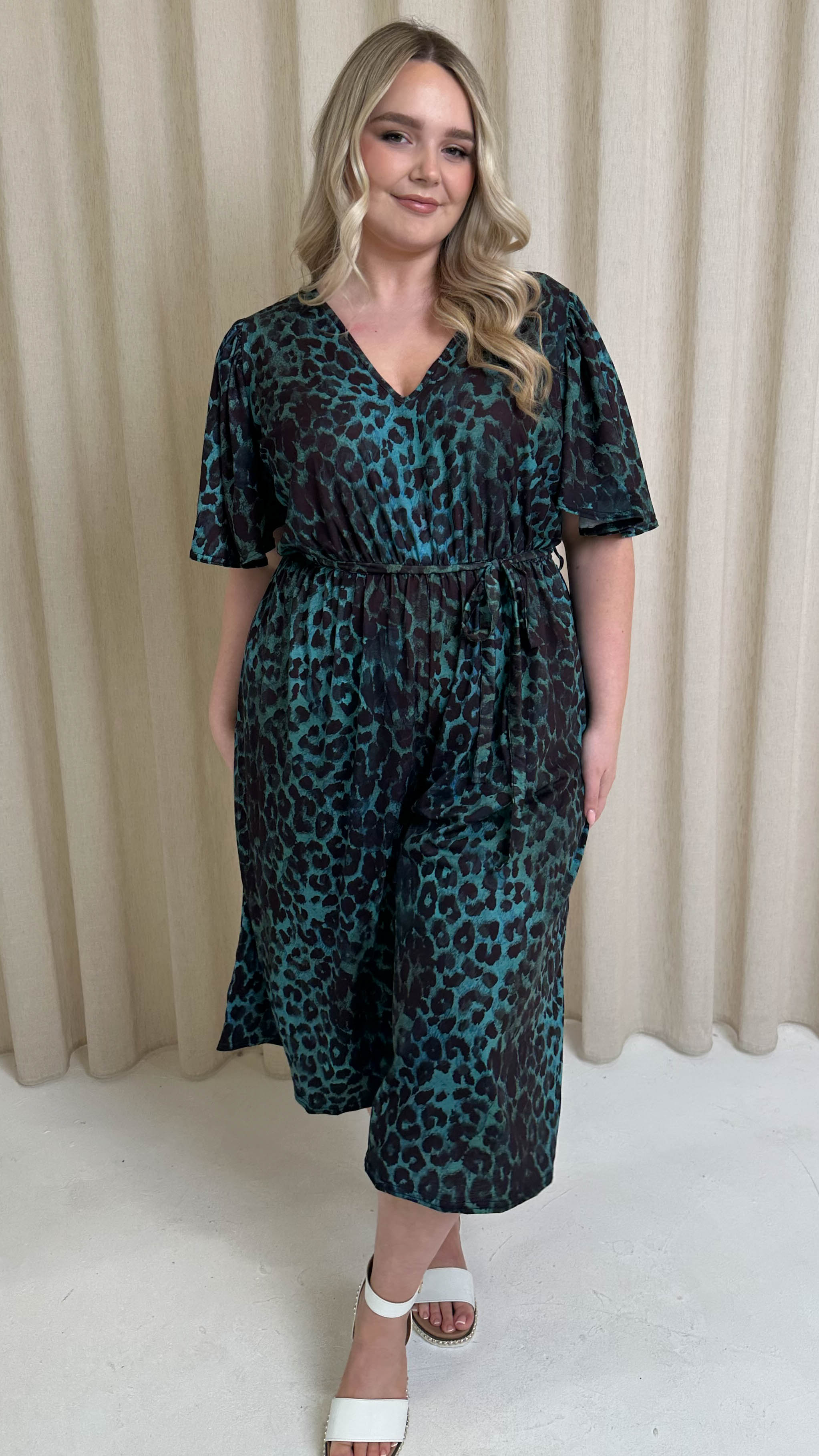 CurveWow V Neck Tie Waist Culotte Jumpsuit Green Animal