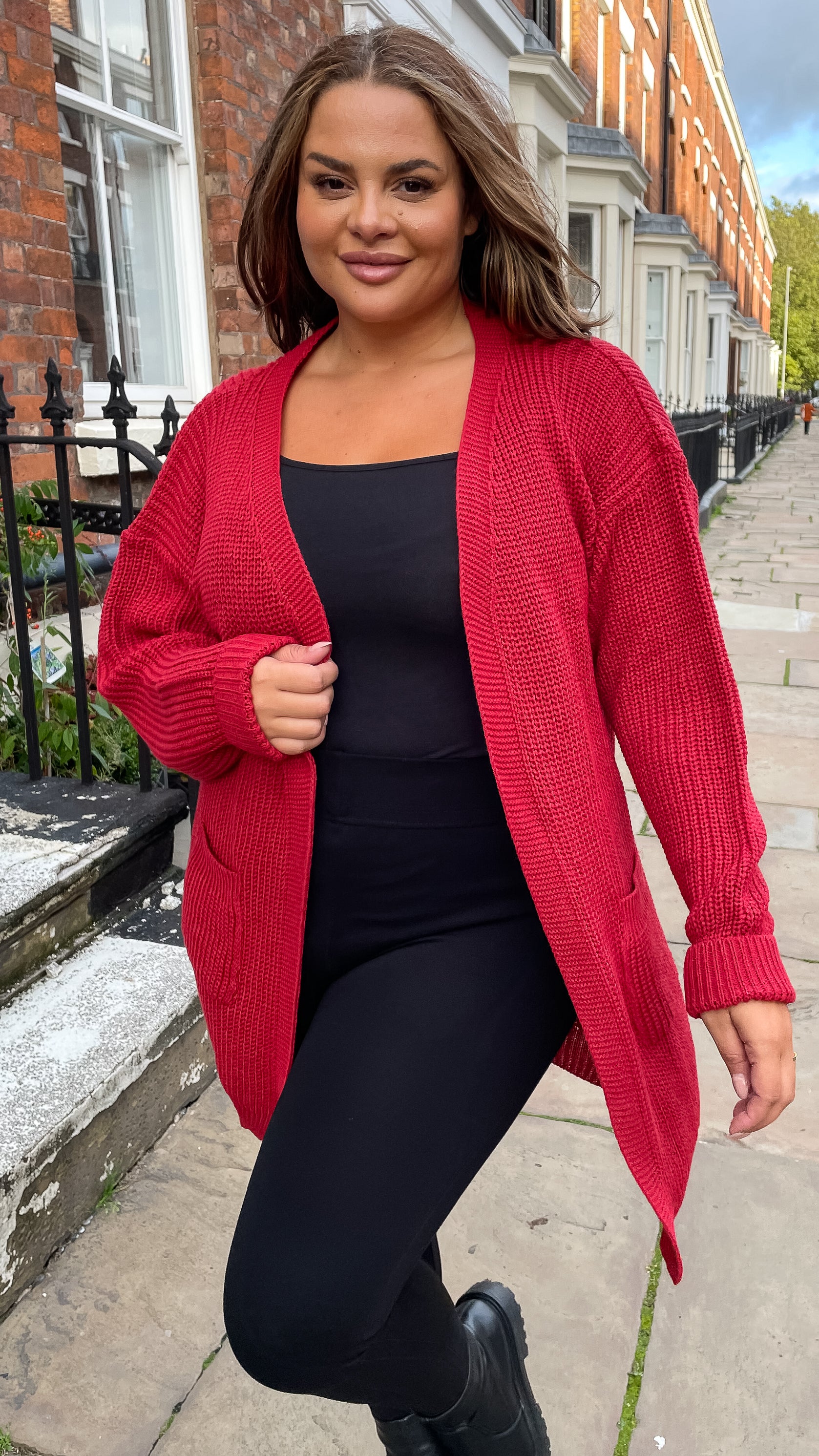 CurveWow Slouch Pocket Knitted Cardigan Pomegranate