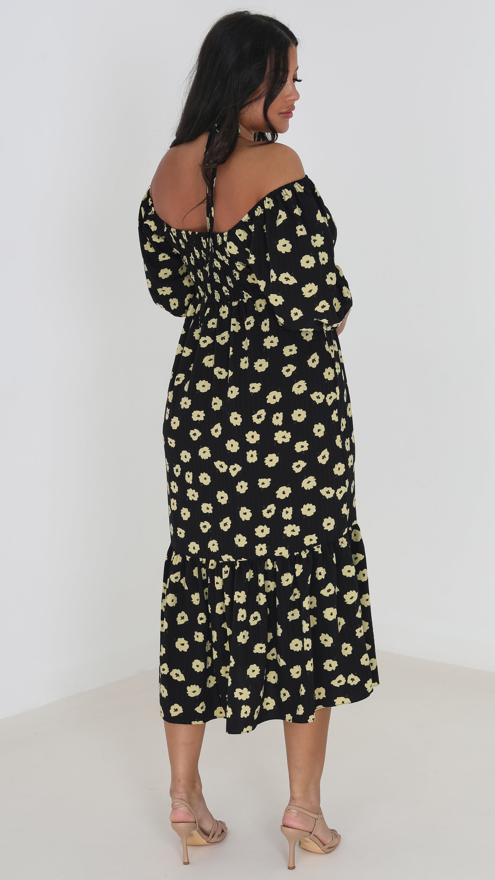 Floral Halter Neck Tiered Hem Midi Dress Black/Yellow – Curvewow