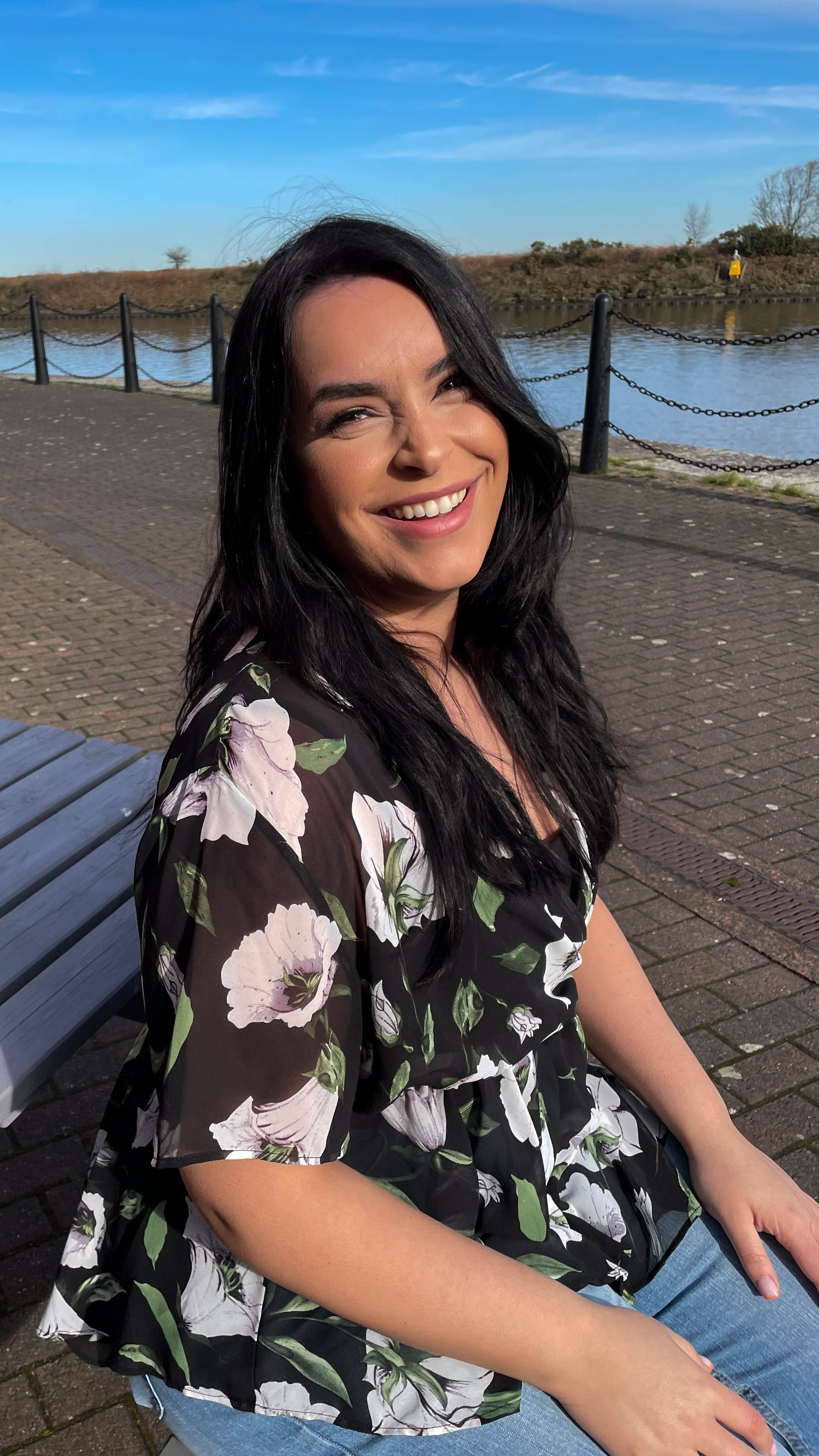 CurveWow Dip Front Wrap Top Black