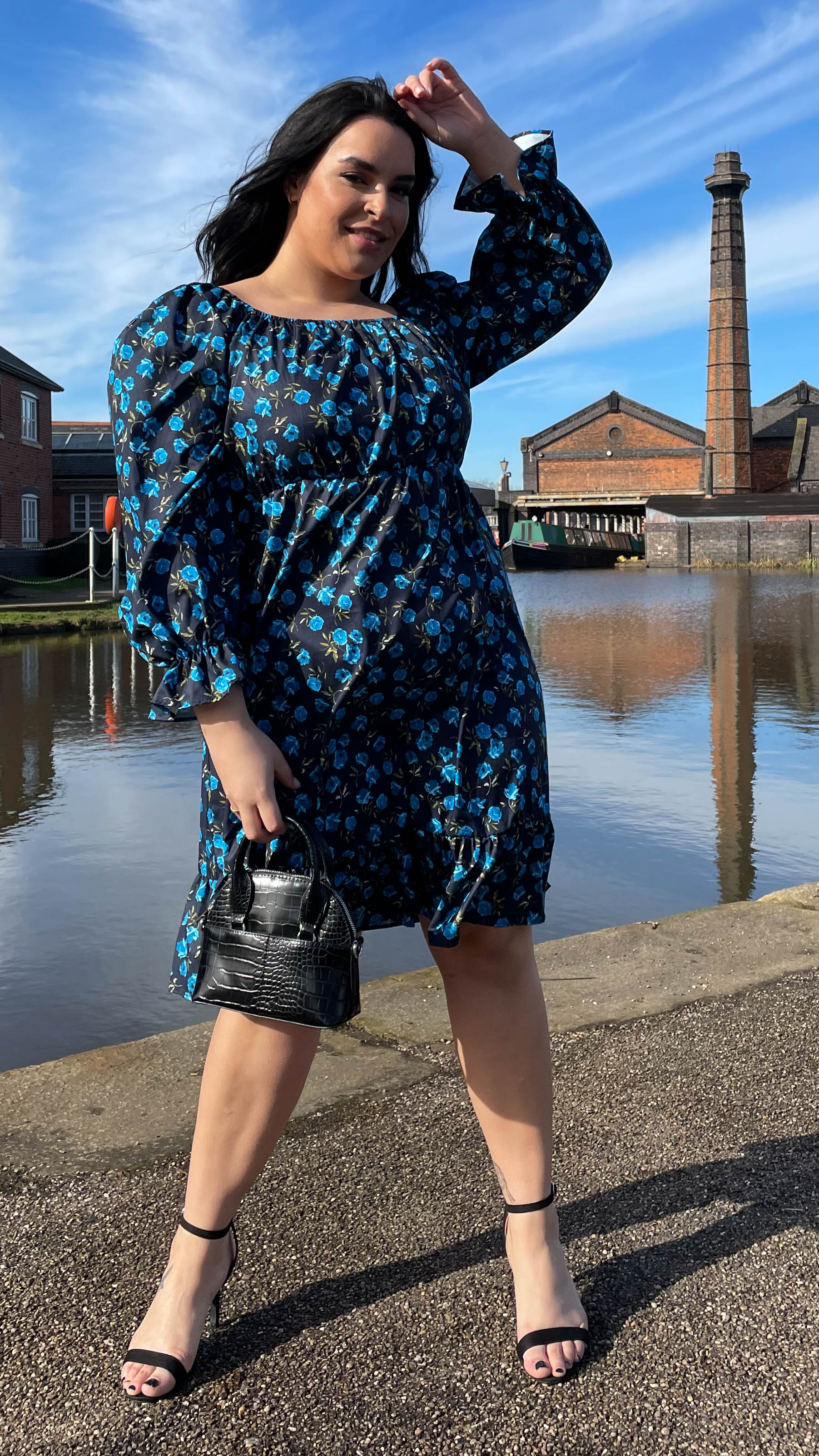 CurveWow Square Neck Dress Blue Floral