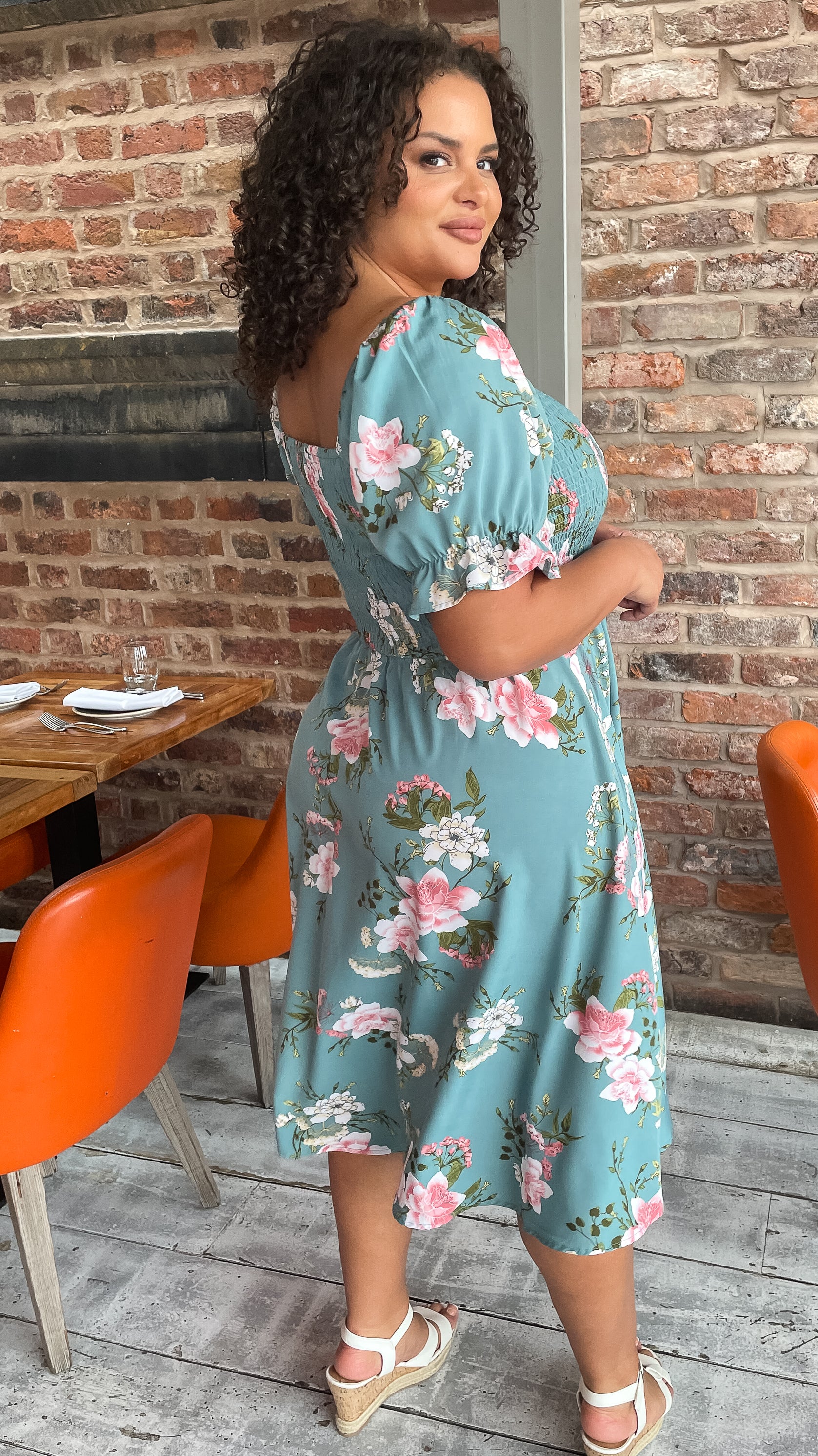 CurveWow Square Neck Shirred Midi Dress Green Floral