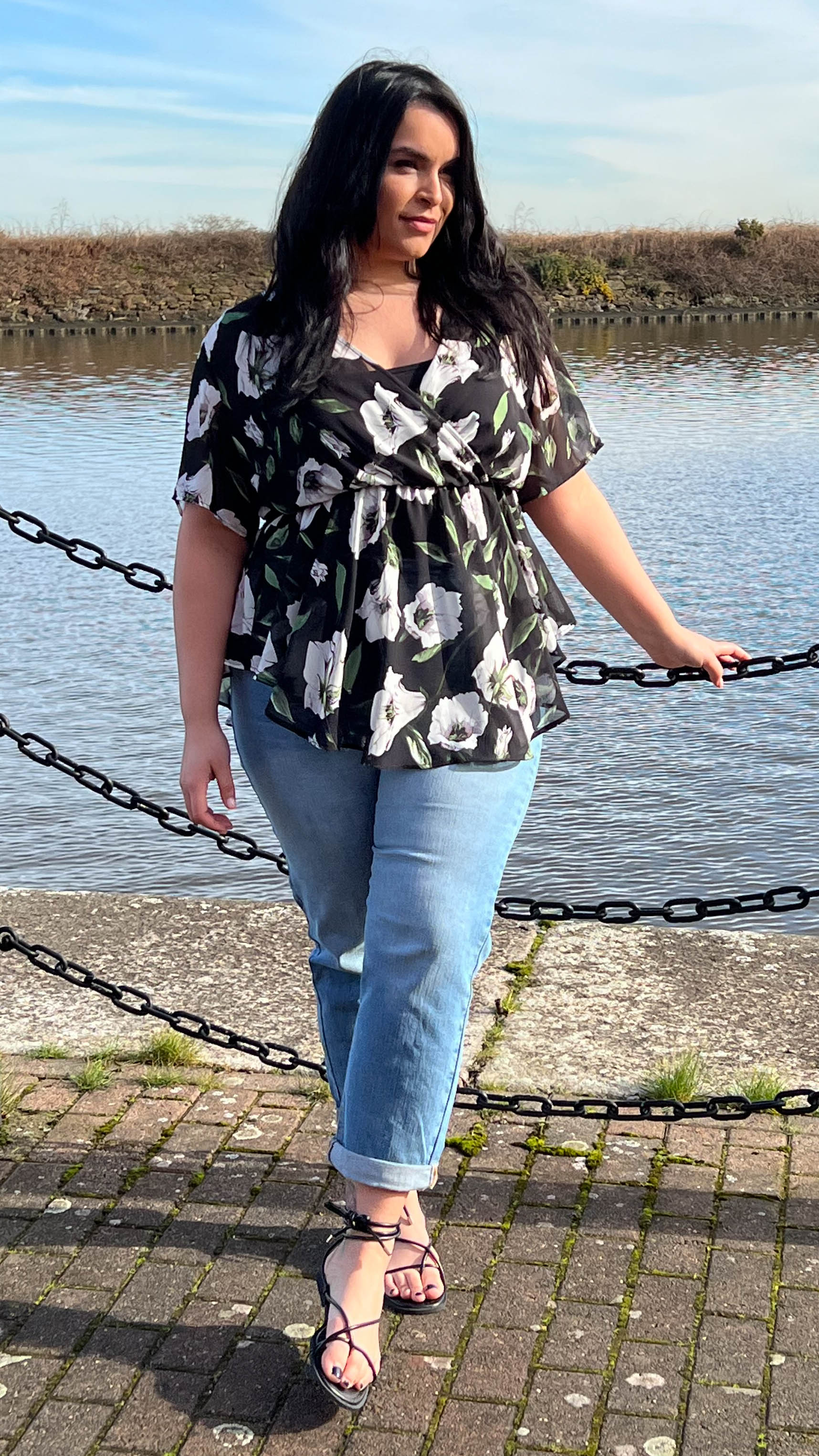 CurveWow Dip Front Wrap Top Black