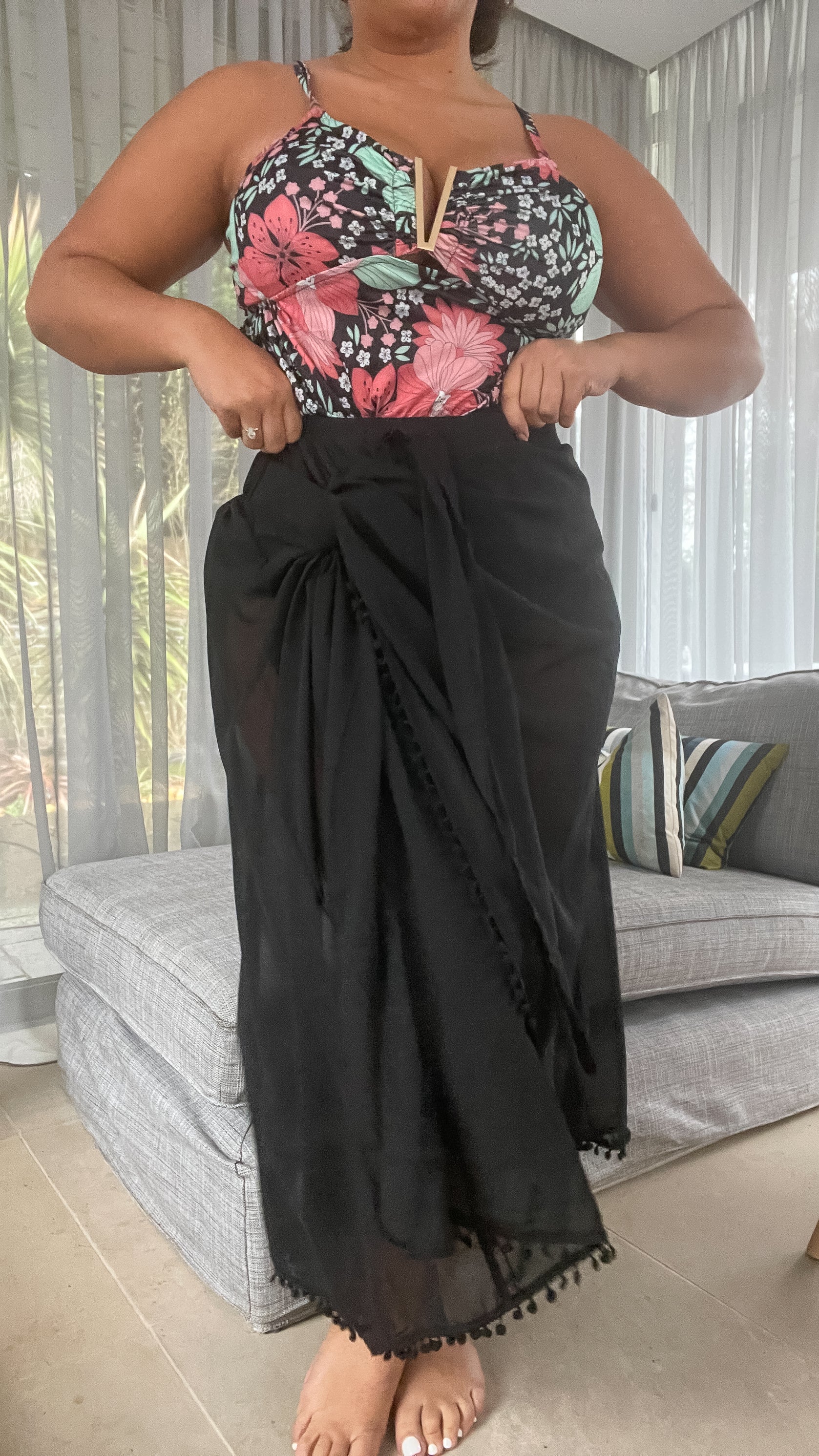 CurveWow Black Maxi Sarong