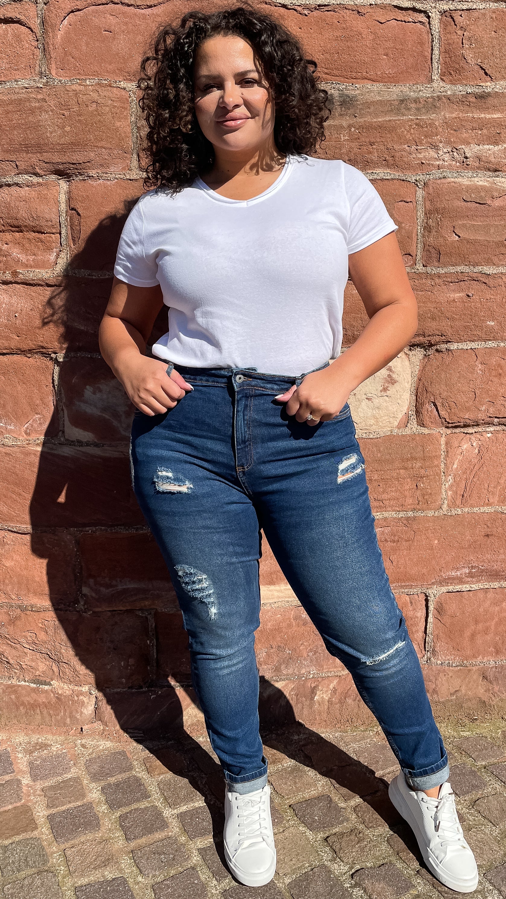 CurveWow Mom Jeans Mid Wash -Long