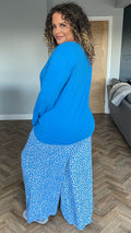 CurveWow Long Sleeved PJ Set With Blue Leopard Print Bottoms
