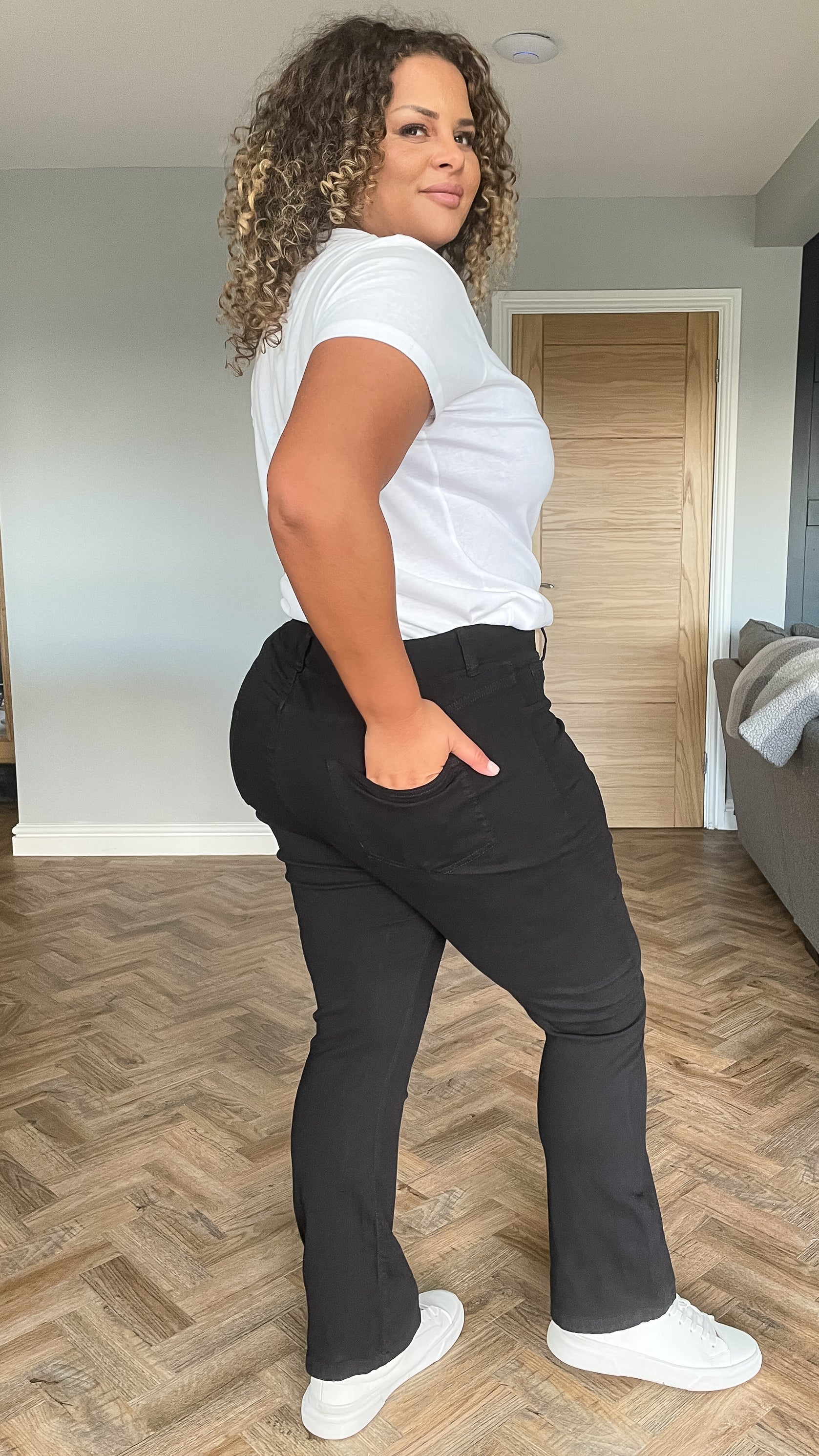 CurveWow Boot Cut Jeggings Black