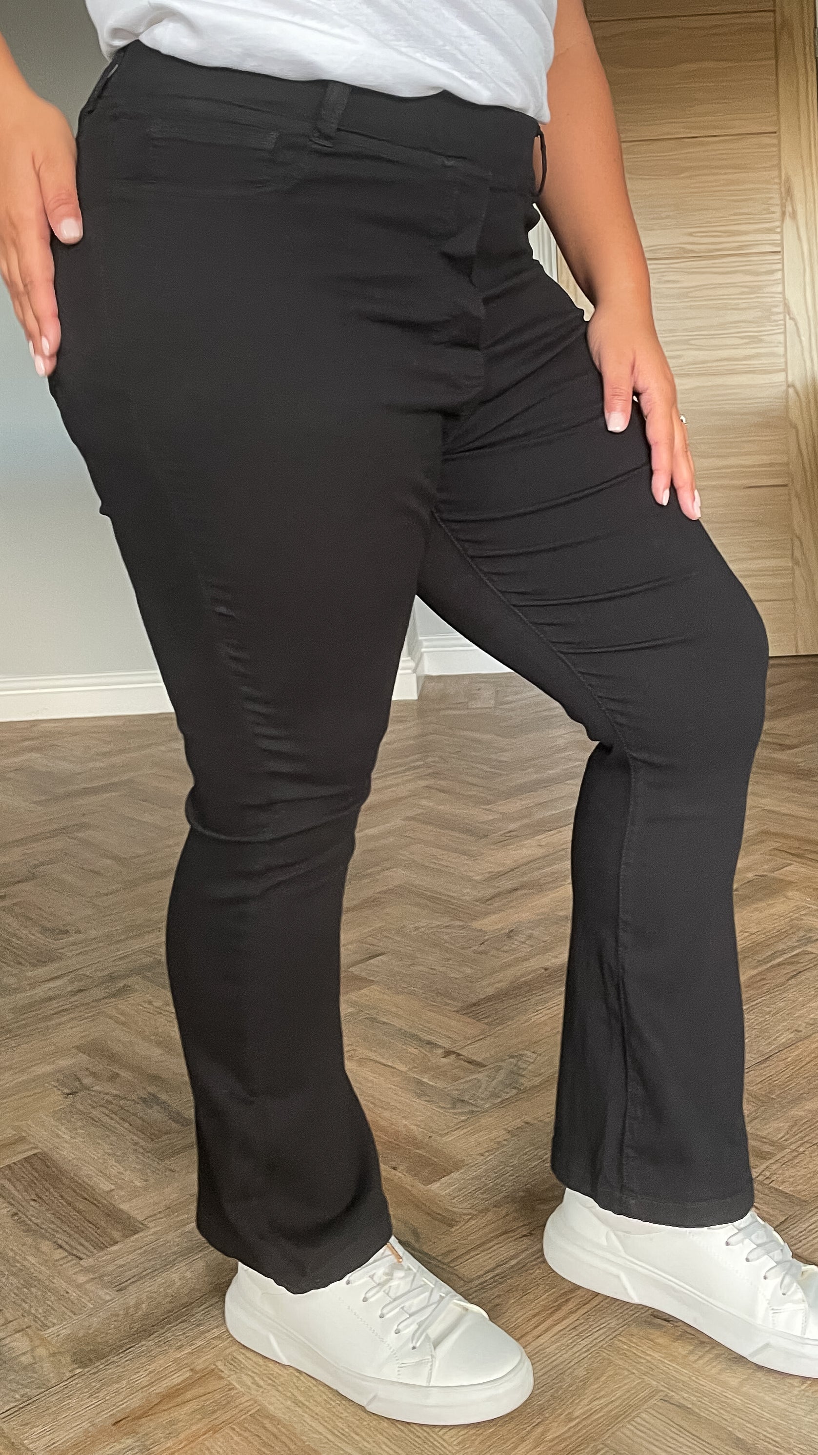 CurveWow Boot Cut Jeggings Black