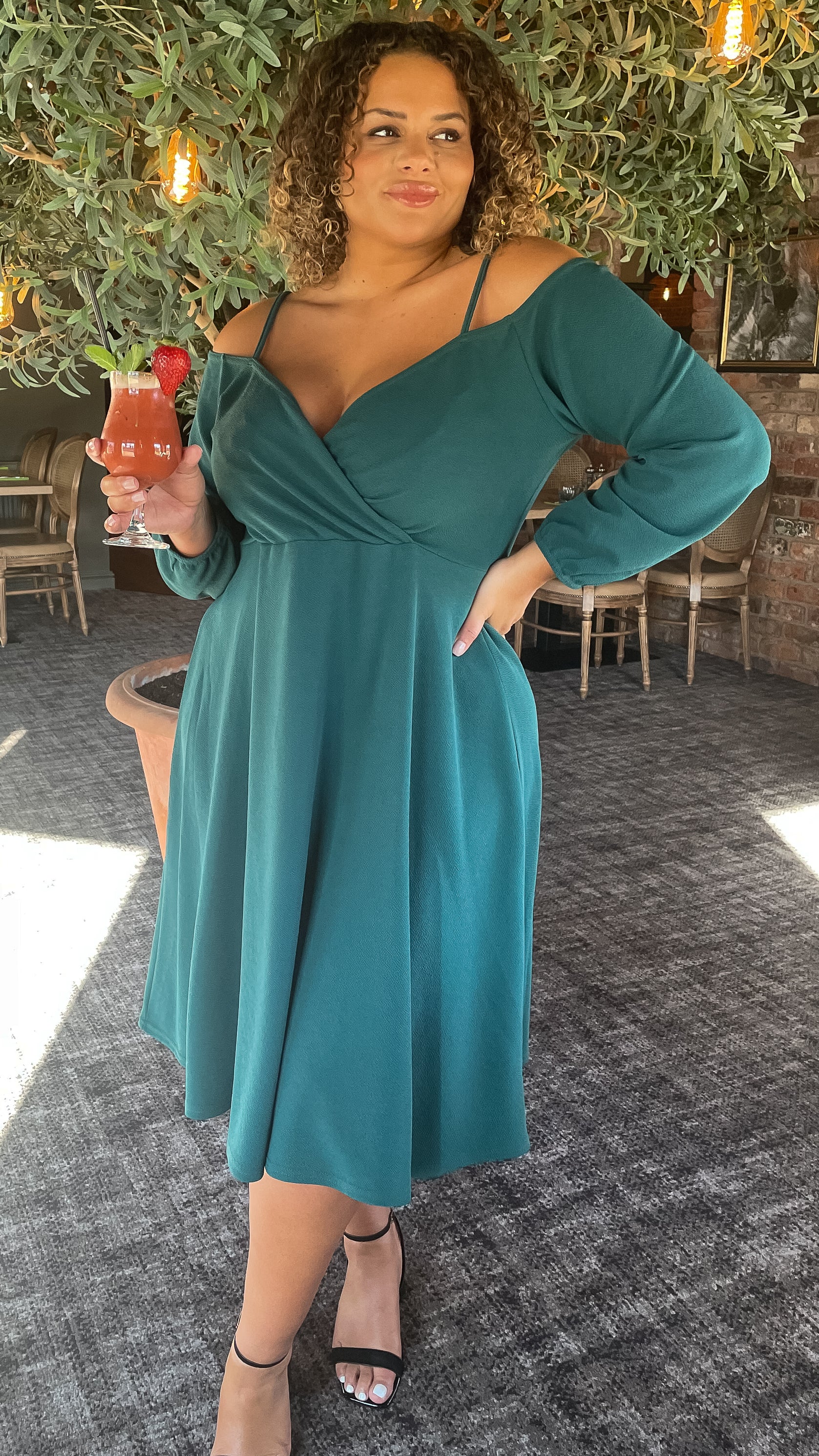 CurveWow Cold Shoulder Dress Green Curvewow CurveWow Cold Shoulder Dress Green Curvewow